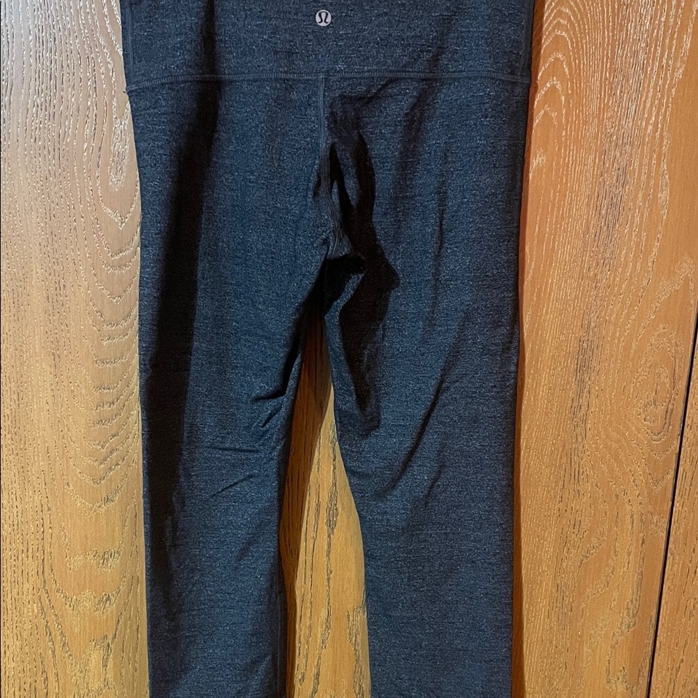 lululemon athletica Charcoal Leggings - Picture 1 of 2